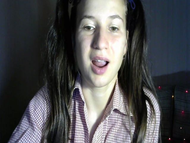 Live sex webcam photo for GloriyaSecret #268572737