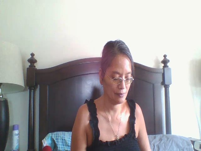 Live sex webcam photo for RainbowAzn #268572836