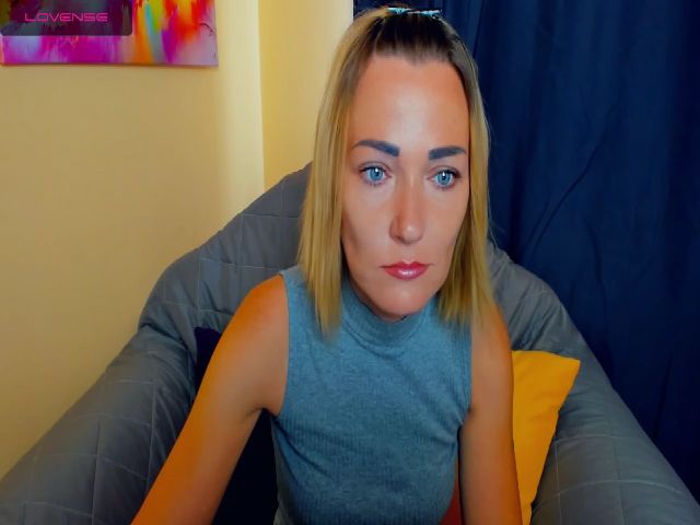 Live sex webcam photo for SecretDream #268558749