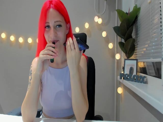 Live sex webcam photo for Ariel_a_sea #268570691