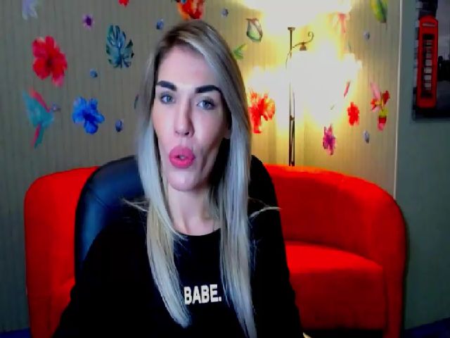 Live sex webcam photo for Sendy_White #268559448