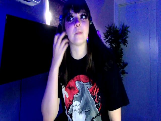 Live sex webcam photo for WillowAMarie #268552972