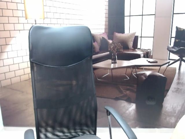 Live sex webcam photo for PatyLau #268561047