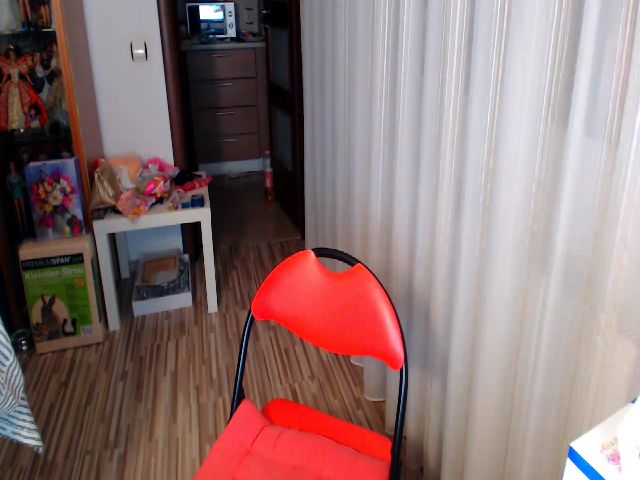 Live sex webcam photo for JamieLane #268554422