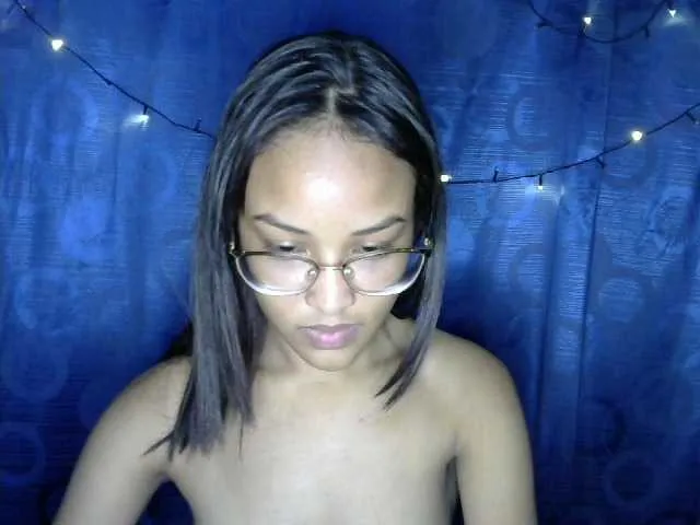 Live sex webcam photo for caramelocanel #268558349