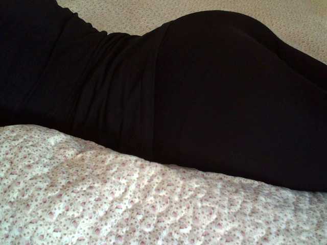 Live sex webcam photo for liZAAAZ #268584492