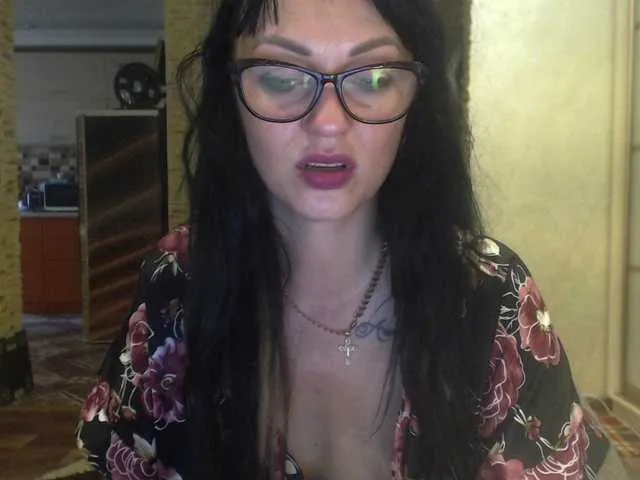 Live sex webcam photo for lisi4e4ka33 #268584422