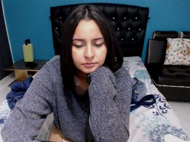 Live sex webcam photo for goddesstepha #268580504