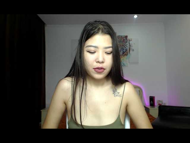 Live sex webcam photo for Divaleena #268580388