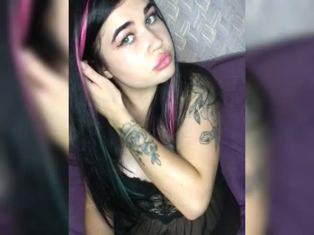 Live sex webcam photo for suchka-black- #268588844