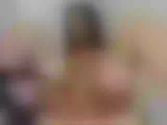 Live sex webcam photo for Arianass #268579732