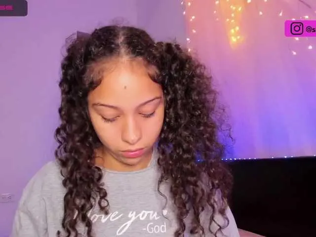 Live sex webcam photo for sharadreams #268579797