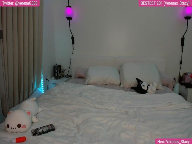 Live sex webcam photo for VerenaG #268578697