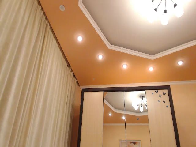 Live sex webcam photo for MsLily #287849072