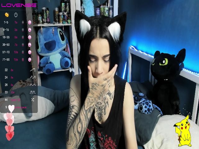 Live sex webcam photo for Nikki_Carter #268577791