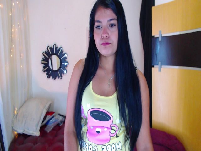 Live sex webcam photo for Merylintwig #268578269