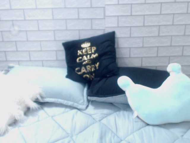 Live sex webcam photo for Lu-baby #268575753