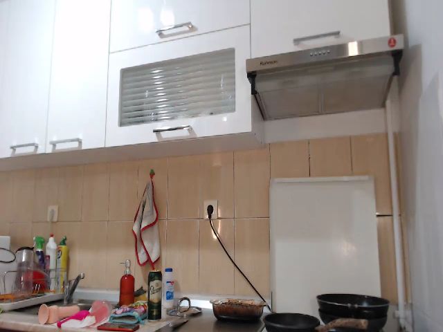 Live sex webcam photo for AngelSmilea4U #268591103