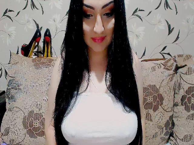 Live sex webcam photo for Cindystar5 #268592851