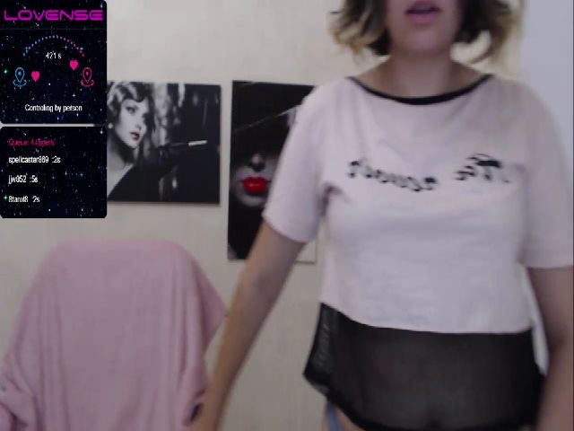 Live sex webcam photo for Erin_Holmes #268579328