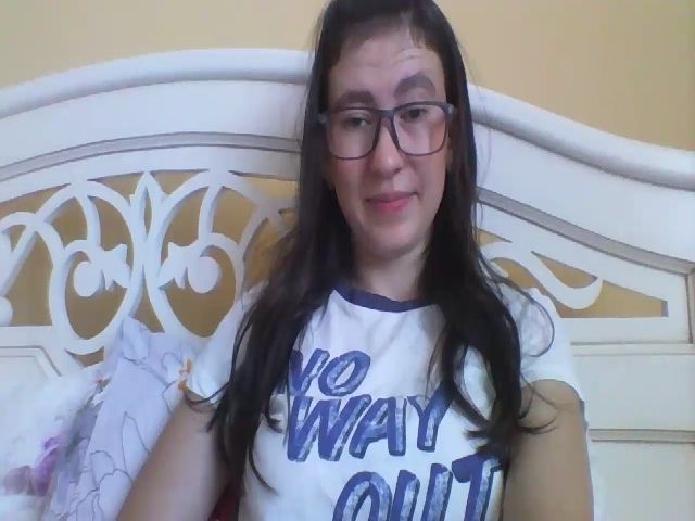 Live sex webcam photo for JUST7U #268581478