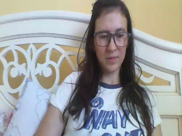 Live sex webcam photo for JUST7U #268585431