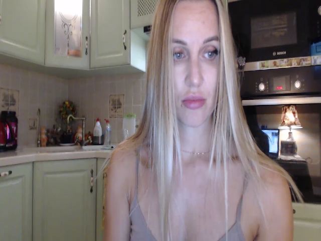 Live sex webcam photo for Super_Giraffe #268591108