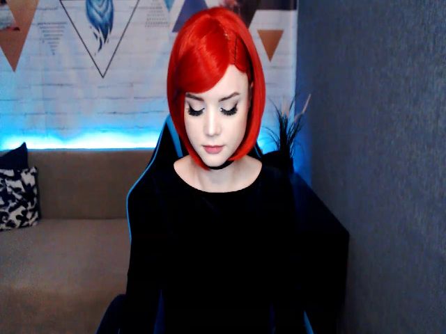 Live sex webcam photo for MonicaHigh #268577446