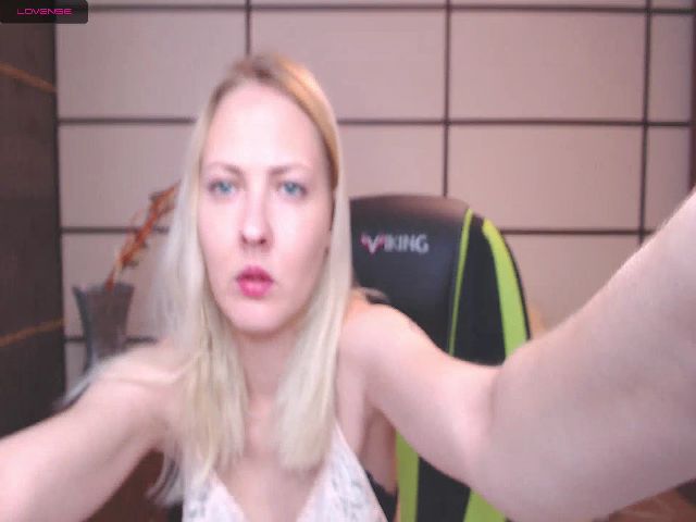 Live sex webcam photo for Ingridtreant #268585449