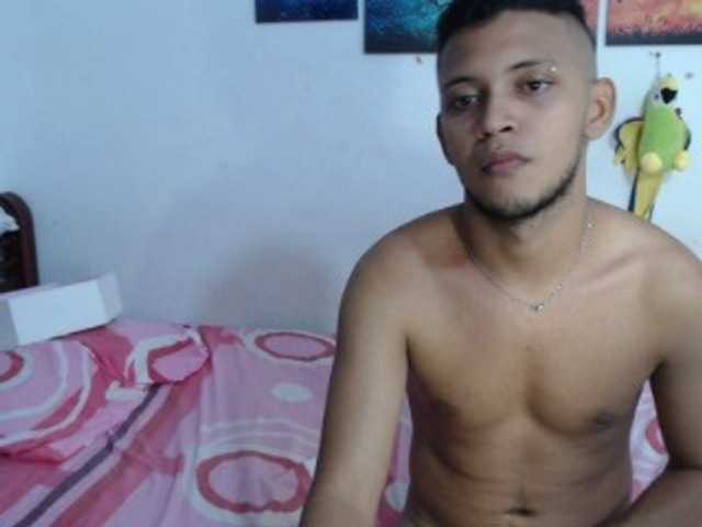 Live sex webcam photo for valcarl #268574608