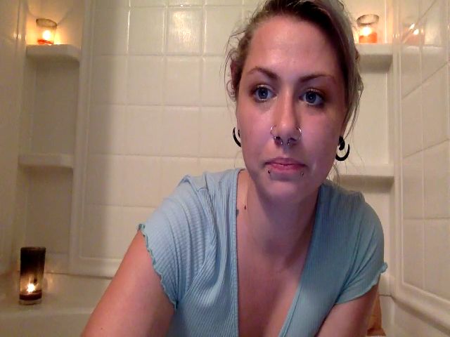 Live sex webcam photo for BreonnaThicc #268576871