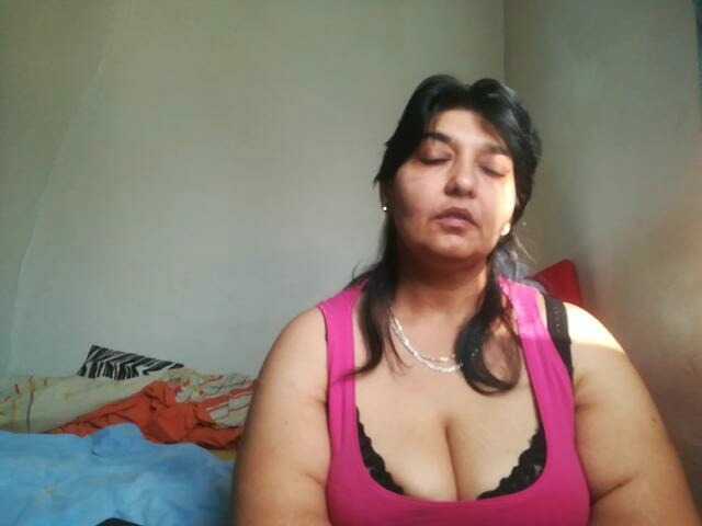 Live sex webcam photo for julija38 #268598591