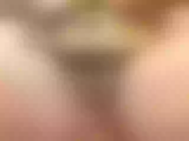 Live sex webcam photo for shantallwolf #268594247