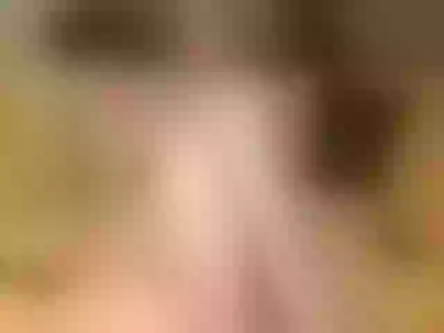 Live sex webcam photo for Luiziana111 #268605842