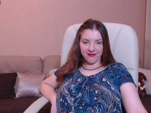 Live sex webcam photo for RennaHart #268594338