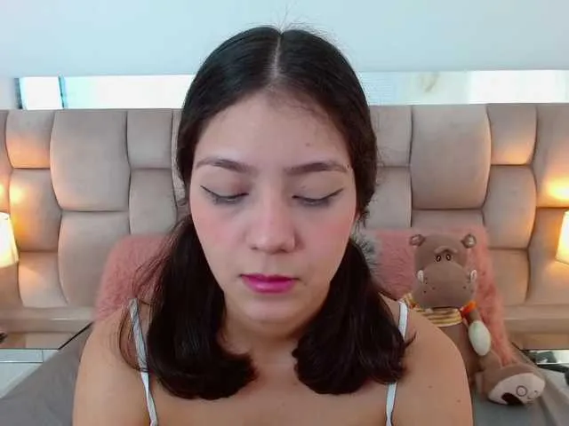 Live sex webcam photo for UBittersweet #268606578