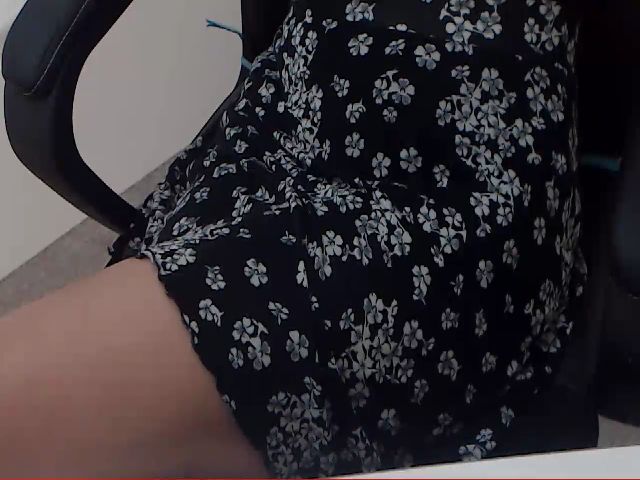 Live sex webcam photo for SexyFantasyBB #268600043