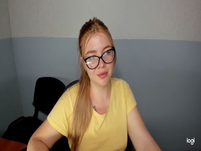 Live sex webcam photo for milafix #268607097