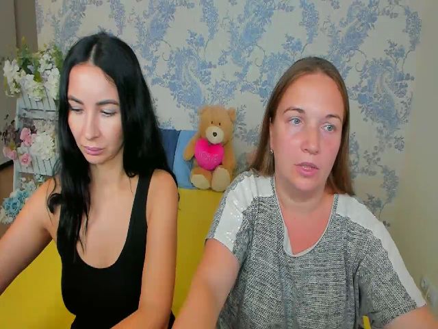 Live sex webcam photo for NikaRysa #268607284