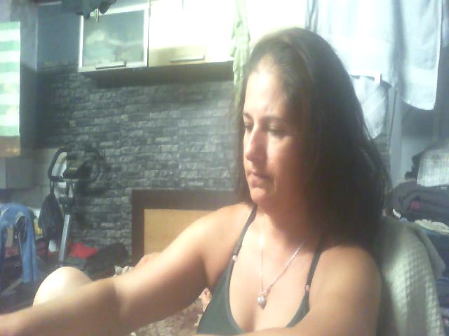Live sex webcam photo for MGabrielle #268597304