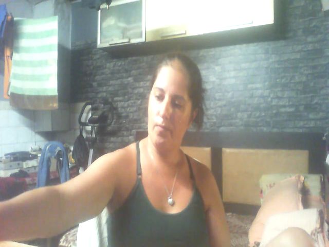 Live sex webcam photo for MGabrielle #268600466