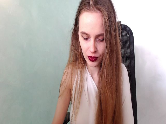 Live sex webcam photo for Sofiafantasy #268600694