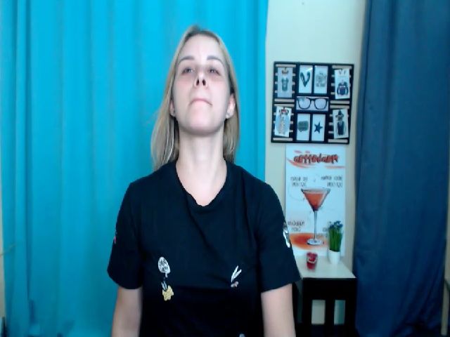 Live sex webcam photo for PolliMilk #268604906