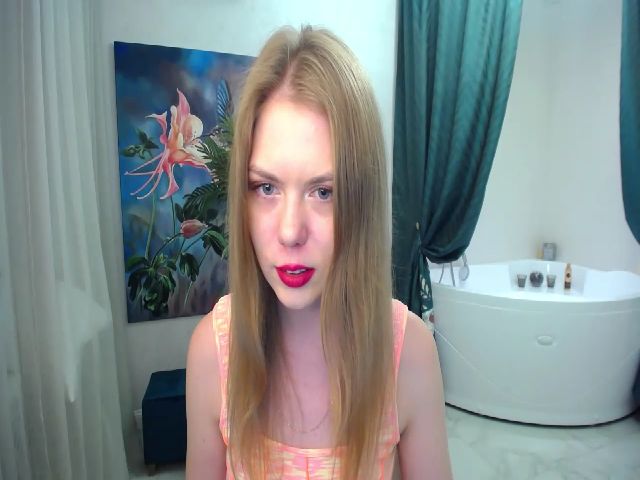 Live sex webcam photo for Diamond_Look #268607238