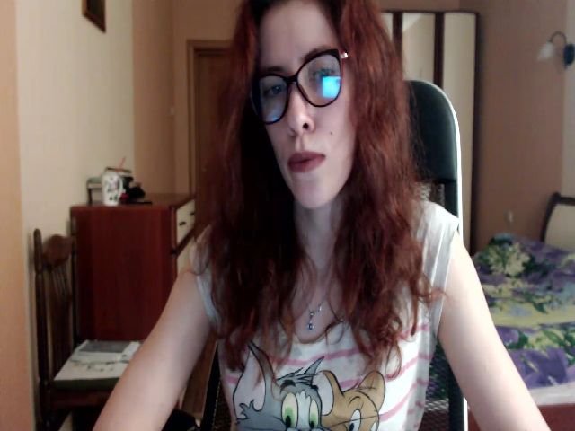 Live sex webcam photo for HollyIvory #268609334