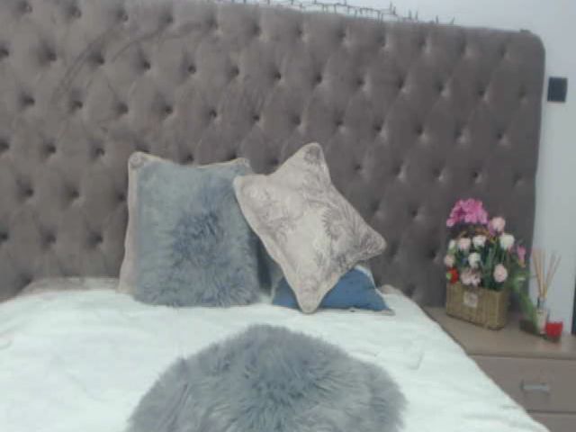 Live sex webcam photo for Marissa_Cute #268602943