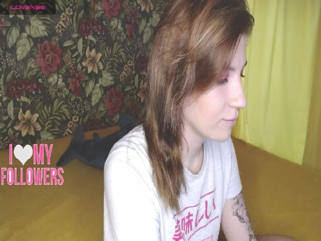 Live sex webcam photo for BloomBambi #268604106