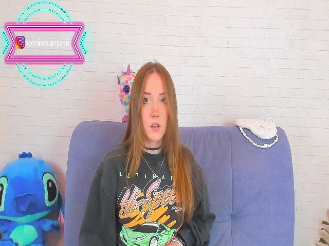 Live sex webcam photo for NymphaLean #268605083