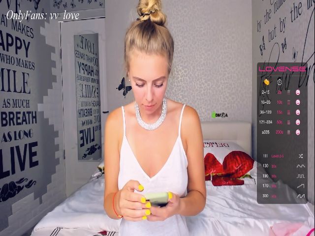 Live sex webcam photo for Lebeauty #268608670