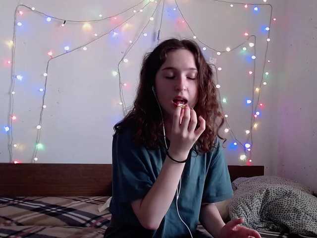 Live sex webcam photo for Onlychokocher #268602257